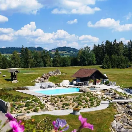 In A Farm Austria - Shared Bathroom 빌라 *
