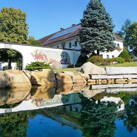 In A Farm Austria - Shared Bathroom 빌라